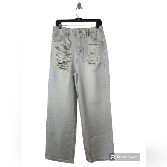 Ripped Straight Leg Jeans - Picture 4 of 4